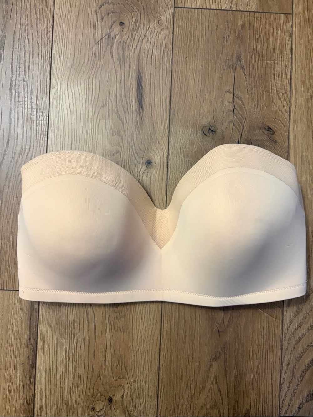 Lively Strapless Wireless Bra - Light Nude